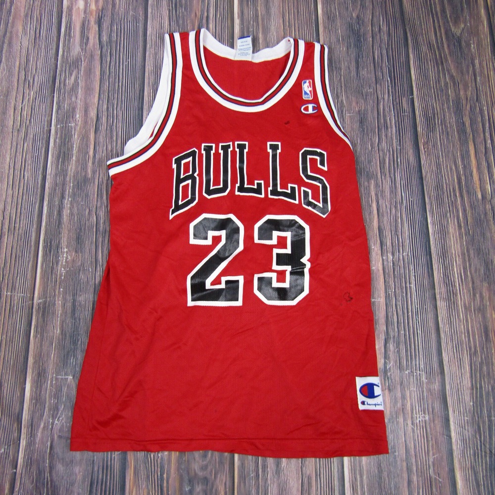 Champion Basketball Jersey Men 44 Red Michael Jordan Chicago Bulls 23 Vintage
